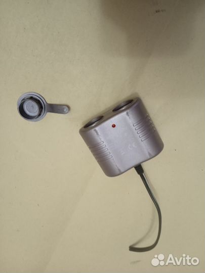 Разветвитель Прикуривателя/Гнездо robiton