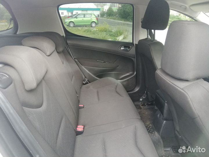 Peugeot 308 1.6 МТ, 2010, 126 000 км