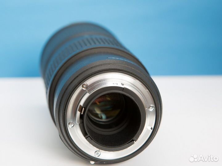 Nikon 70-200mm f/4G VR как Новый