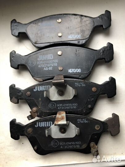 Колодки торм пер toyota avensis 1.6-2.0 97