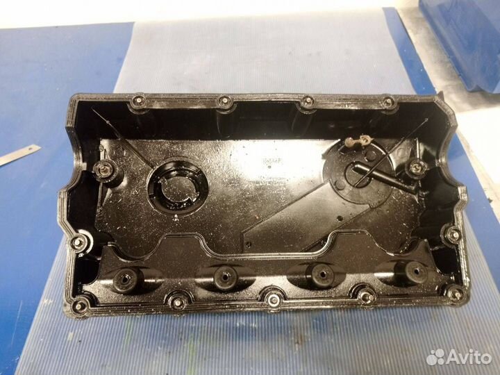 Клапанная крышка Volkswagen Golf 4 (1997 - 2006)