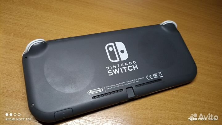 Nintendo Switch Lite
