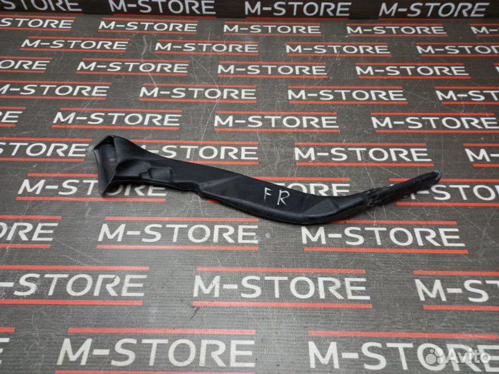 Водосток передний правый Mercedes-Benz S-Class