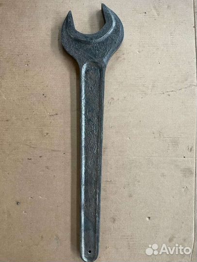 Ключь гаечный 80