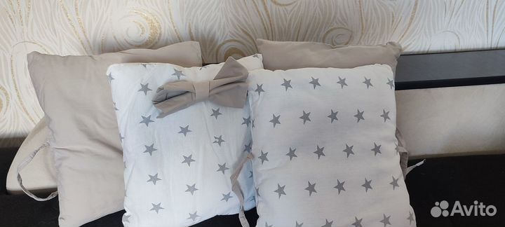 Бортики для детской кроватки