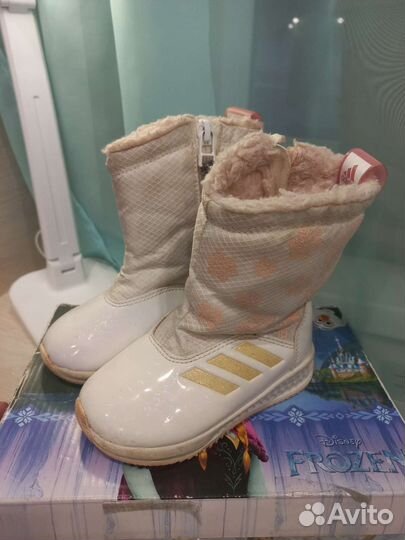 Ботинки adidas для девочки