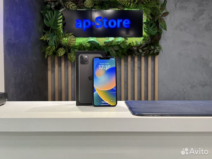 iPhone 11 Pro Max, 64 ГБ