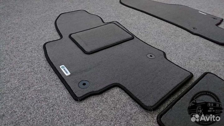 Автоковрики велюровые Scoda Octavia A5