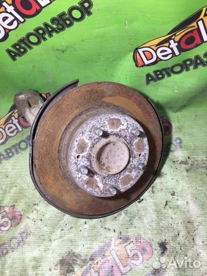 Кулак поворотный задний правый Honda Civic 8