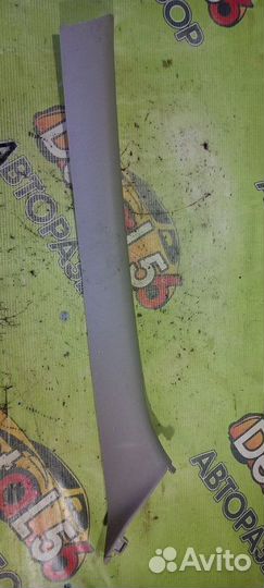 Накладка стойки передняя правая Renault Logan 1