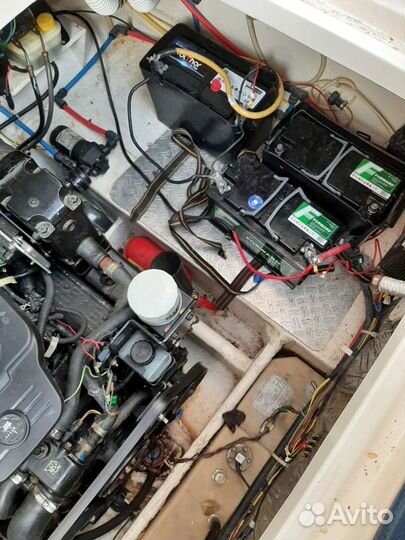 Bayliner 245 SL cruiser США с купальный палубой