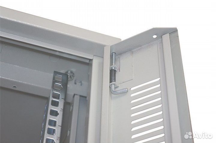 Шкаф серверный телекоммуникационный 19