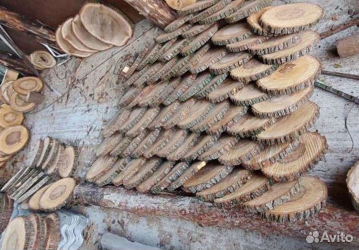 Спилы дерева,панно