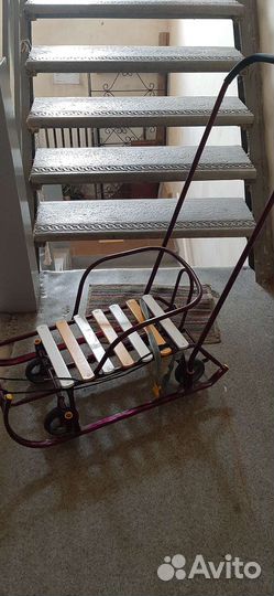 Детские санки с колесами