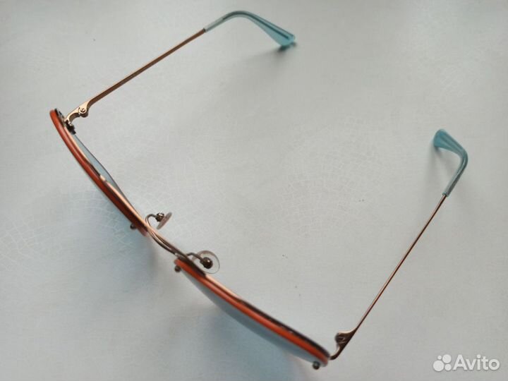 Солнечные очки Vogue