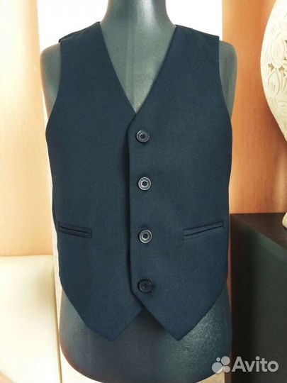 Костюм синий тройка 134
