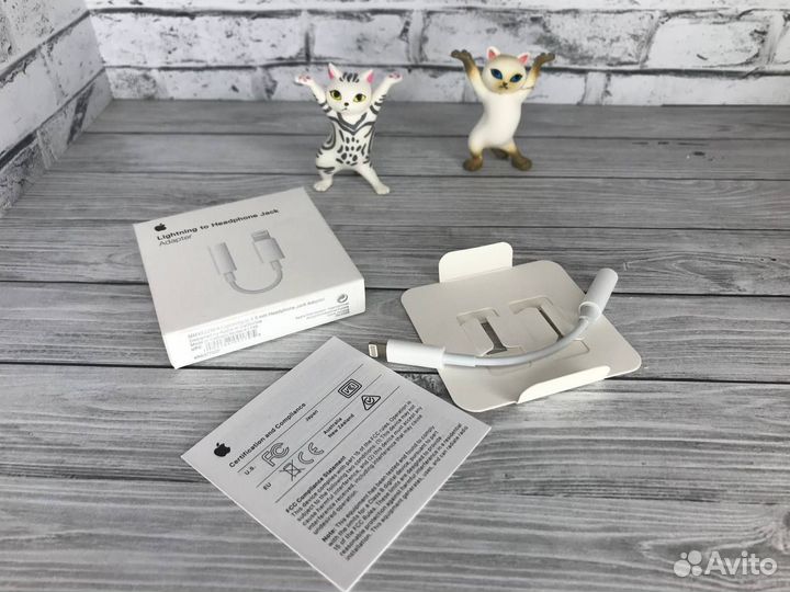 Переходник для iPhone Lighting - Jack 3.5