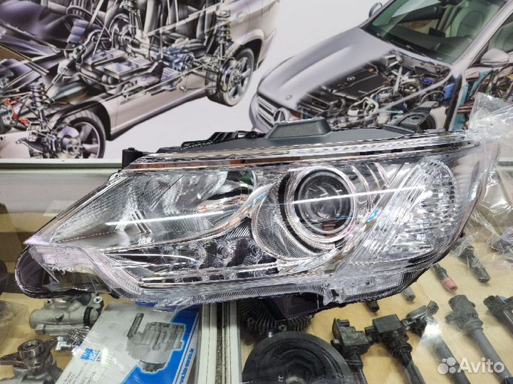 Фара левая Toyota camry ACV51,ASV5#,AVV50,GSV50