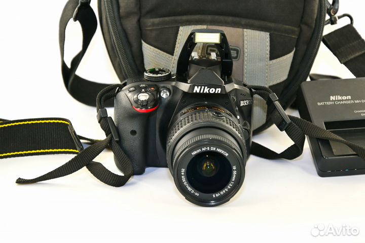Nikon D3300 24.2MP цифрозеркалка Kit AF-S VR 18-55