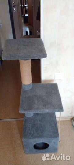 Домик для кошки с когтеточкой