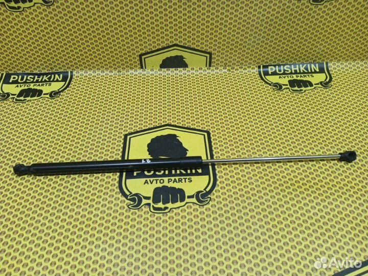 Амортизатор капота Renault Logan L8 K7M 812 2014