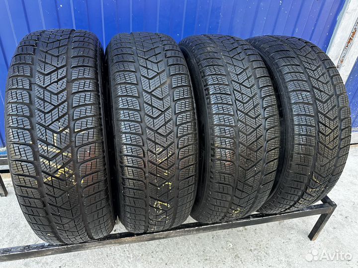 Pirelli Scorpion Winter 215/65 R16