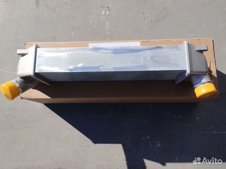 Интеркулер Hyundai Grand Starex H1