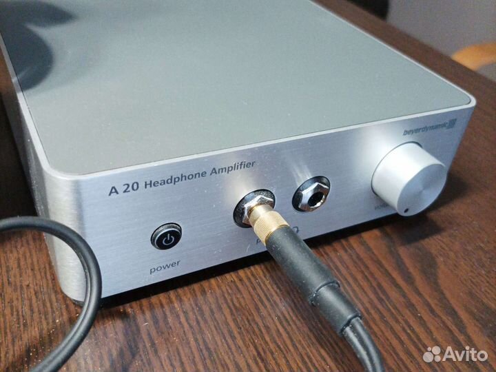 Наушники Beyerdynamic Ameron Home и усилитель A20