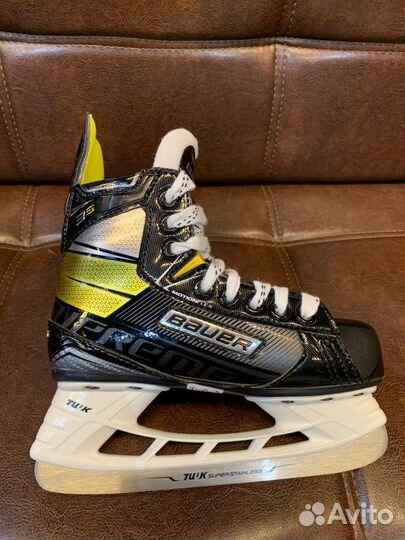 Коньки хоккейные Bauer Supreme 3S YTH