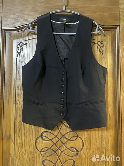 Жилетка женская 46