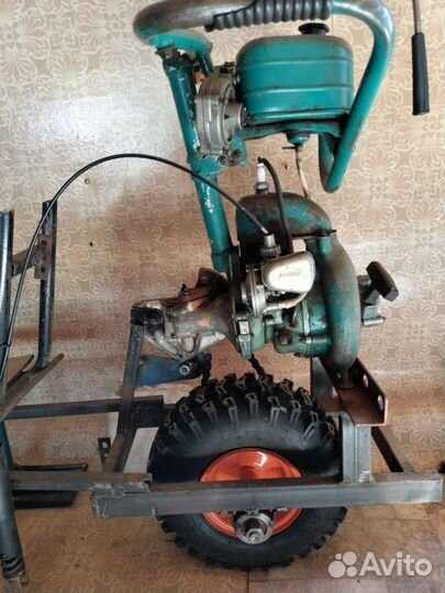 Продаётся детский снегокат с мотором