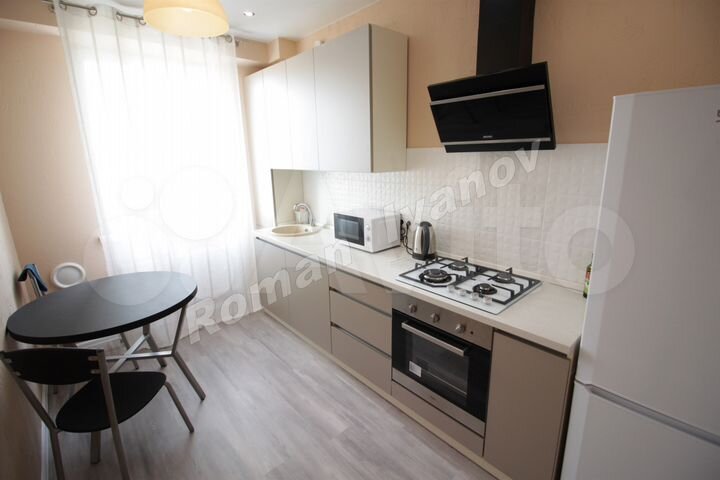 2-к. квартира, 63 м², 8/9 эт.