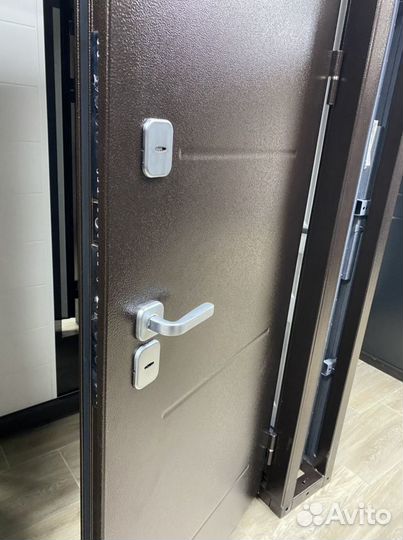 Дверь уличная Изотерма 11см Астана Милки NEW