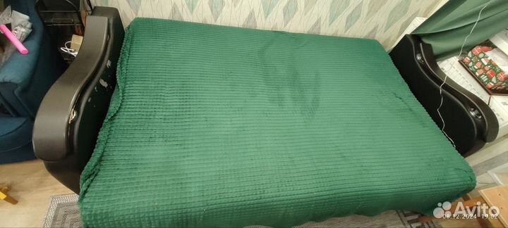 Диван прямой раскладной