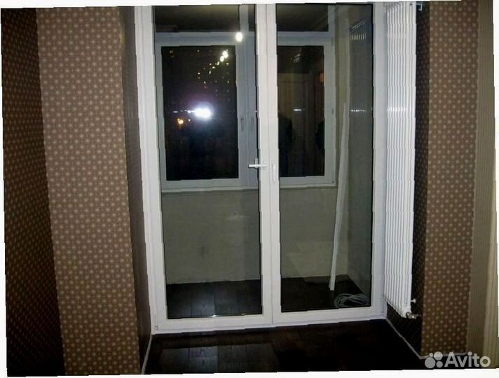 Дверь на балкон