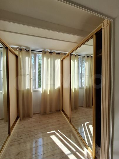 2-к. квартира, 60 м², 2/5 эт.