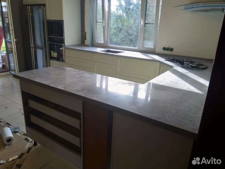 Столешницы и подоконники из искусственного камня