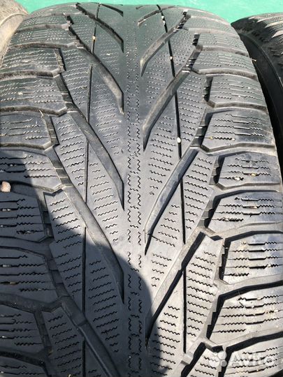 Nokian Tyres Hakkapeliitta R2 SUV 285/60 R18 116R