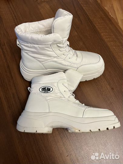 Зимняя обувь 40 размера(маломерят), подойдут на 39