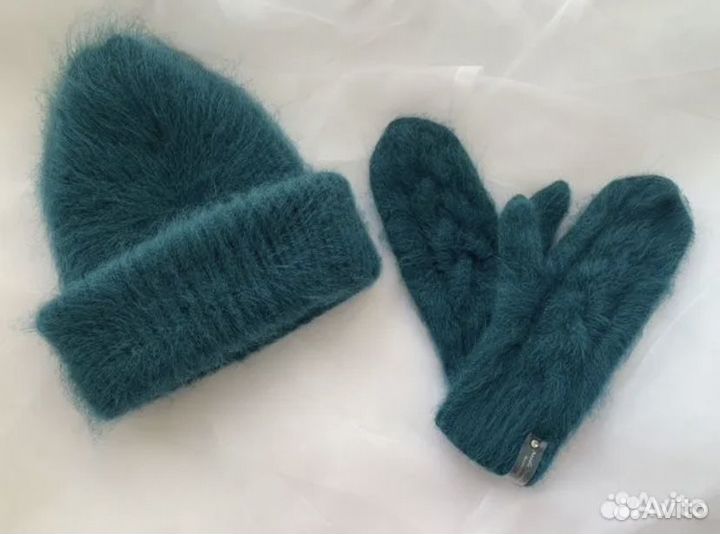 Комплект шапка и варежки из пуха норки