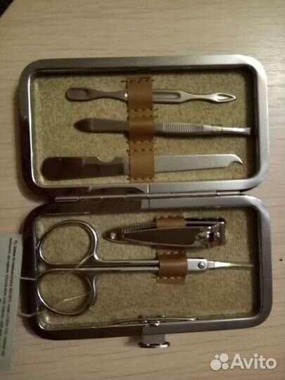 Маникюрный набор новый, визитница мерикей