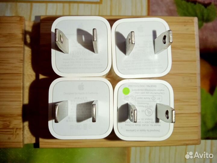 Зарядка на iPhone оригинал