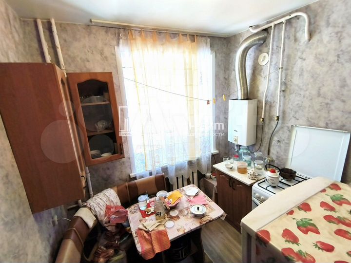 2-к. квартира, 39 м², 1/4 эт.