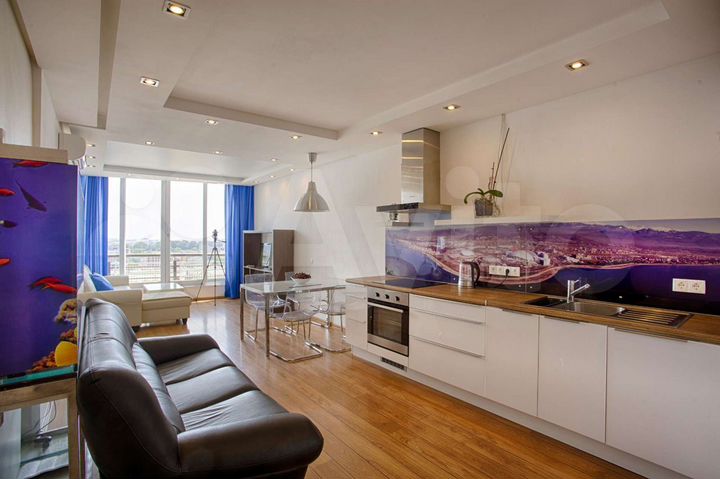 2-к. квартира, 80 м², 15/18 эт.