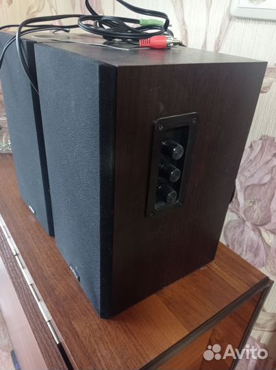 Акустические колонки