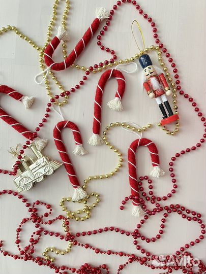 Елочные игрушки