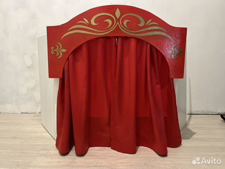 Кукольный театр (ширма и 23 куклы)