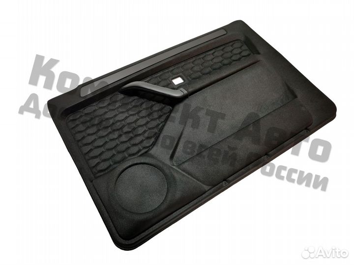 Обшивка карты дверей Нива Урбан