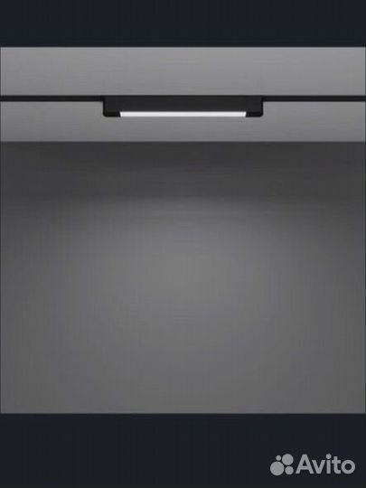 Трековый светильник спот новый