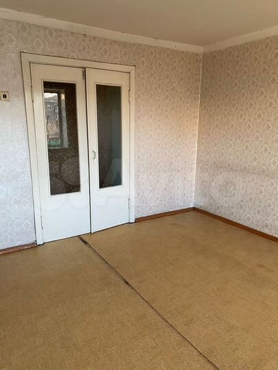 3-к. квартира, 65 м², 3/5 эт.